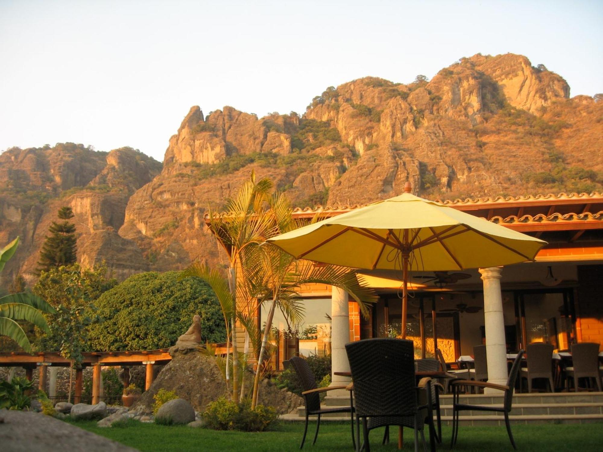 La Buena Vibra Retreat And Spa Hotel (Adults Only) Тепоцтлан Екстериор снимка
